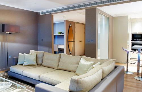 Cheval Three Quays at The Tower of London - Photo 73