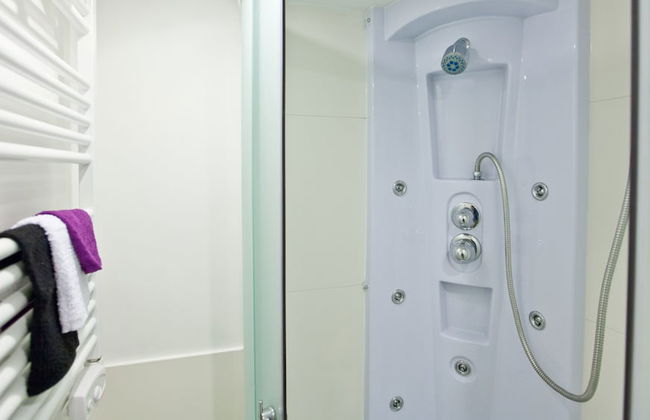 Rental In Rome Colour Colosseum Loft - Photo 23