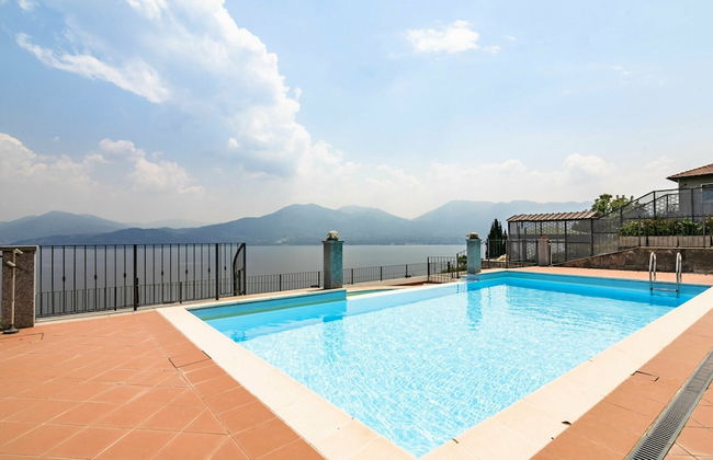 Apartment in Oggebbio With Pool & Terrace - Foto 19