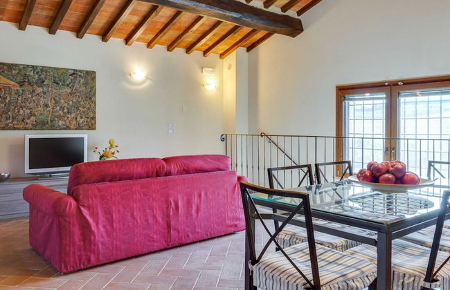 Farmhouse in Tuscany With Pool & Vineyard View - Foto 15