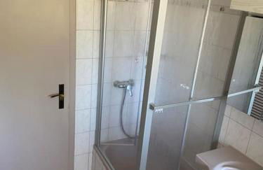 SCHÖNE HELLE FERIENWOHNUNG - Foto 3