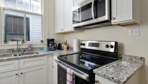 Fabulous Franklin 2BD steps from St Claude Ave - Foto 4
