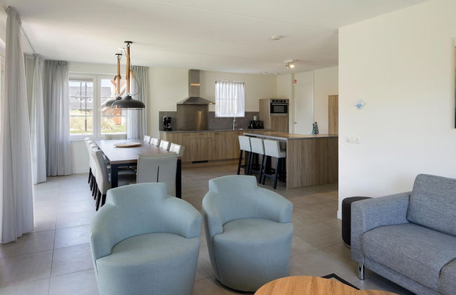 Villa in Nieuwvliet Near the Beach - Foto 6