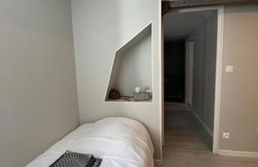 La Maison Bleue, proche de tout - Foto 19