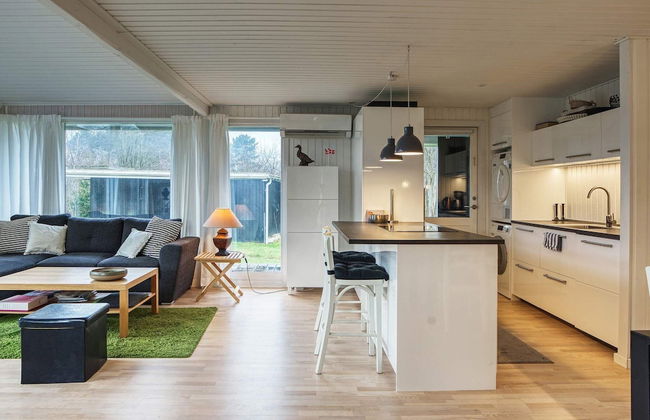 6 Person Holiday Home in Vig - Foto 10