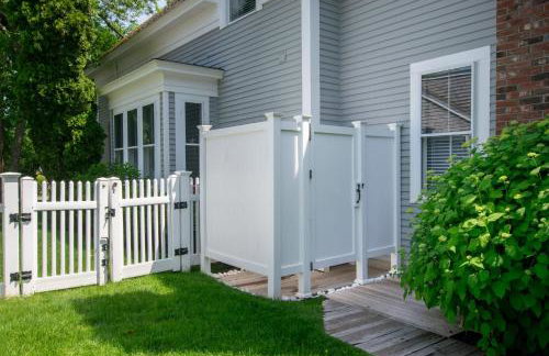 Gorgeous Traditional Home Modern Amenities Downtown Harwichport - Foto 8