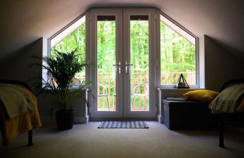 The Coach House at Wenvoe Manor, Cardiff - Photo 36