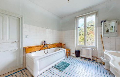 7 Bedroom Lovely Home In Chabris - Foto 29