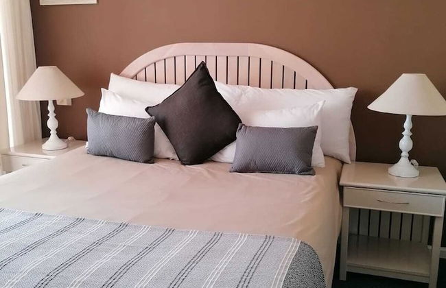 Cape Town Beachfront Apartments At Leisure Bay - Photo 28