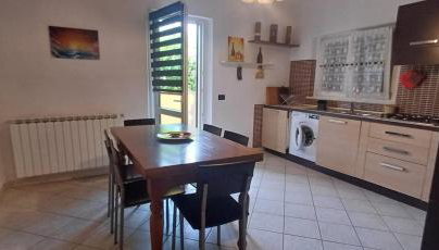 Charme rustico con ampio giardino e piscina con due camere - Foto 4, stove