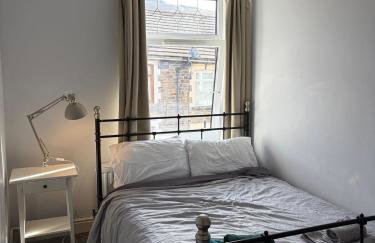 3 bed workers home Welsh Valleys - Foto 6