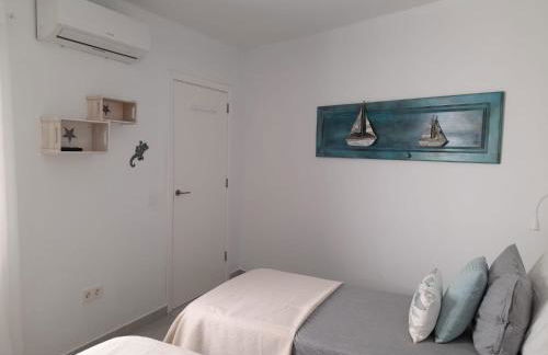 Bungalow La Palmera - 2 bedroom - PLAYA ROCA residence sea front access - Pool View - Free AC - Wifi - Foto 30