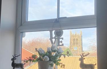 Modern Town Centre 2 Story 2 Bedroom Apartment - Foto 7