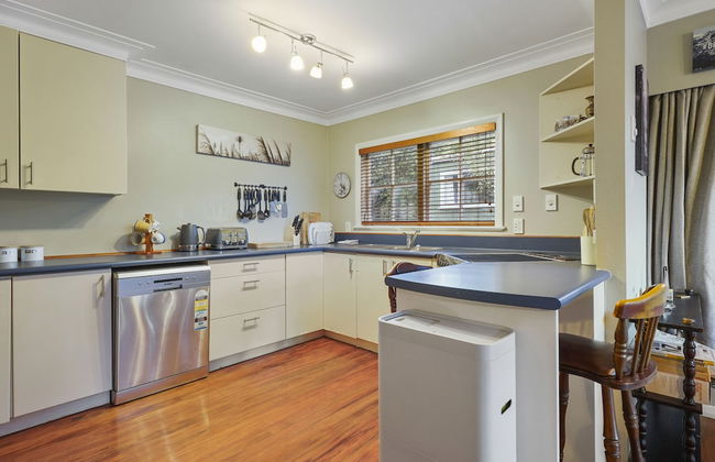 Kohi Family Home- Netflix & Gardens View - Foto 16