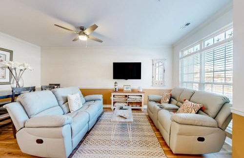 Villages of Five Points --- 17279 N Village Main Blvd. - Foto 4