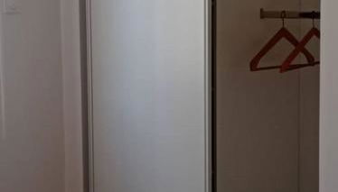 Petite maison dans un écrin de verdure - Photo 4