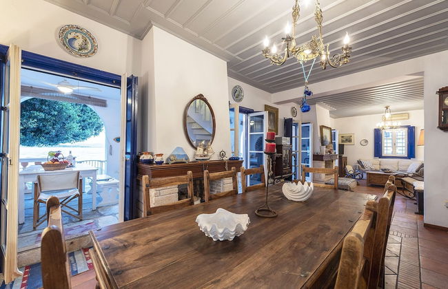 Beachfront Spetses Spectacular Fully Equipped Traditional Villa Families,groups - Photo 20