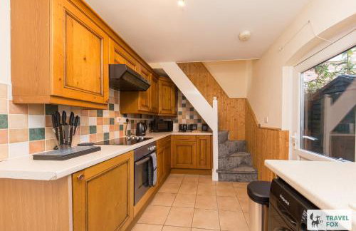 Rocester Rest close to Alton Towers & JCB, Netflix - Foto 2