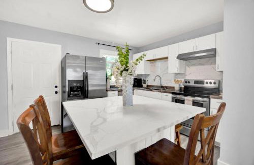 Charming 3 BDRM in Charlotte - 1 mile to Uptown - Foto 17