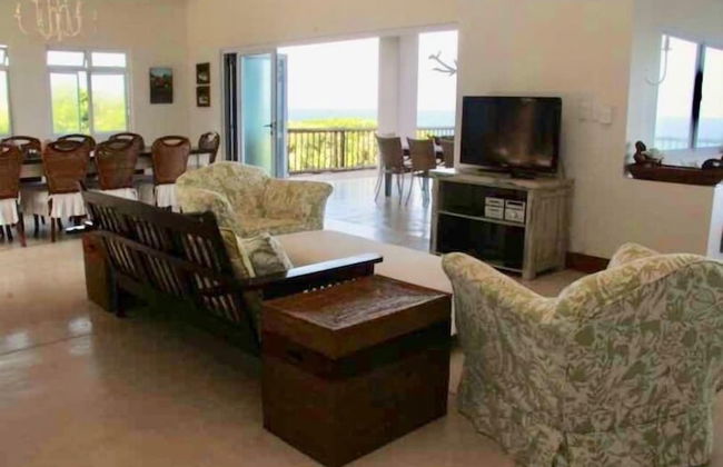 Kangela 13 - Photo 6