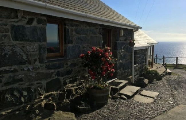 Beautiful Wales - Photo 24