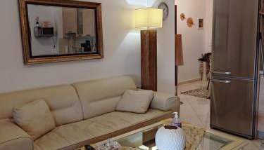 Jordan Downtown Apartment & parking - Foto 1