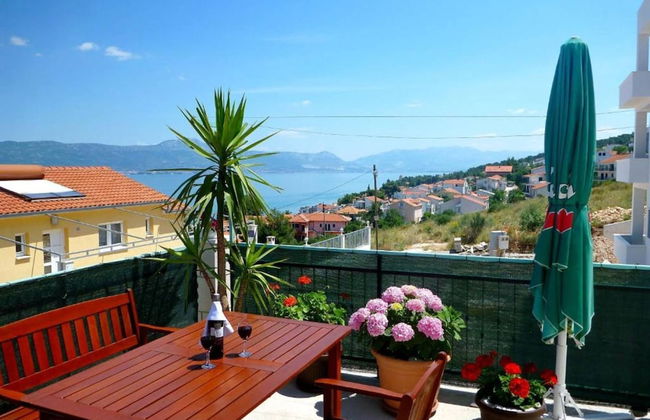 Beachfront Mastrinka Apartments With Sea View - Foto 10