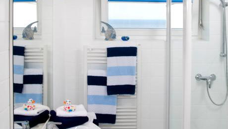 Ferienwohnung mit Meerblick und Westbalkon - Foto 3, towels, Shower