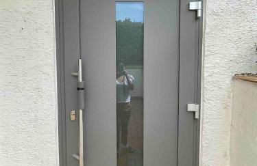 Schöne 2-Zi-Whg Küche Bad Terrasse Parken - Foto 3