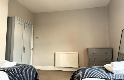 Super Cheap APRIL Prices! - Perfect Contractor Accommodation, Up to 7 guests - Foto 10