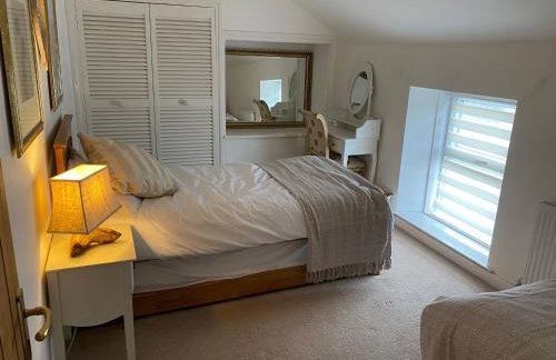 Homely Pembrokeshire Farmhouse - Foto 9