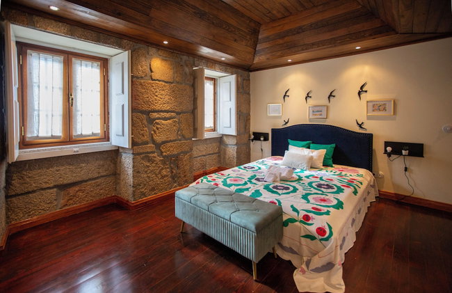 Casa dos Livros - Guest House - Photo 23