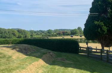 Red Pump Cottage - 3 bedroom, sleeps 6, private garden - Foto 55