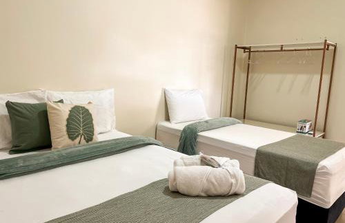 Casa 04 - Casa com 2 quartos, sendo uma suíte localizada próximo a rodoviária e o aeroporto - Photo 12