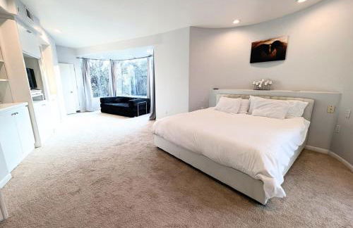 Gold Country Post-Modern Estate on Piper Hill - Photo 23