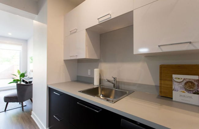 Brand New 3 Bedroom With Rooftop Patio - Foto 29