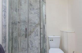 CASTLEBANK HOUSE FLATS, DINGWALL - Photo 6