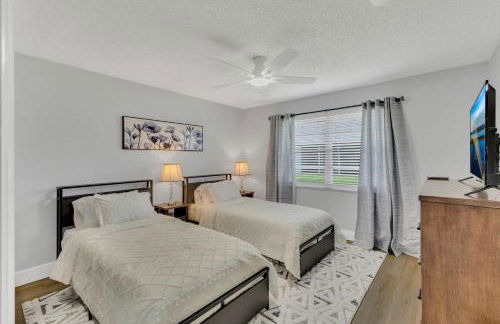 Ground Level and End Condo Unit - Quiet 2 Bedrooms and 1 Bath - Foto 22