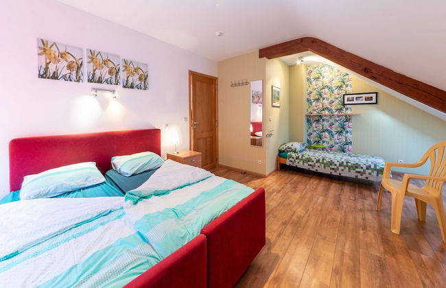 Holiday Home in Borlon With Terrace - Foto 3