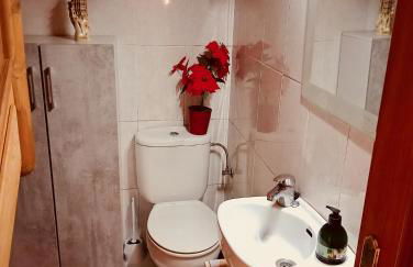 Chalet adosado entre playas - Foto 14