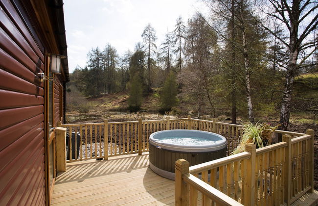 2-bed Cottage With Hot Tub at Loch Achilty, Nc500 - Foto 17
