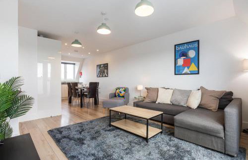 Stunning Top Floor Apartment 3 Bedrooms Heart of London - Foto 7