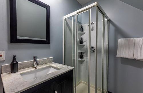 Modern 7BR Retreat - Foto 18