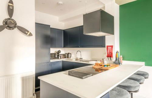 Modern Spitfire with FREE PARKING by Prescott Apartments - Foto 12