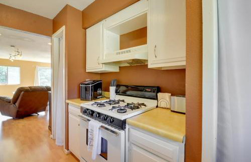 1 Mi to Whiskey Row Home with Fire Pit and Deck - Foto 11