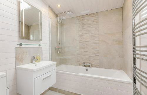 Erica Lodge - Foto 15