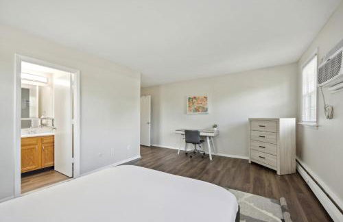 Pine Brook 502 I Pool Gym I Free Parking ! - Foto 5