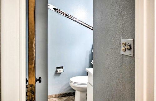 Main St Red River Ski Condo with Mountain View! - Foto 24