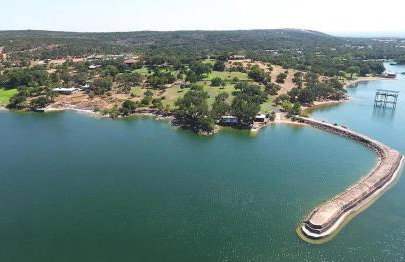 Luxurious Lakefront Estate: Spectacular Views, Expansive Grounds and Private Jetty - Foto 40