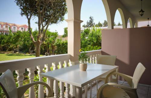 Alamis Hotel & Apartments - Photo 72